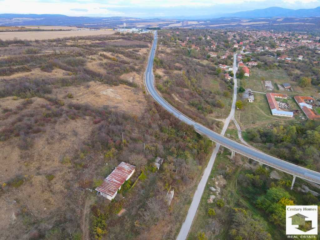 116157 Голям парцел с производствена сграда в гр.Килифарево