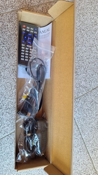 TV 12V Leadstar cu acumulator ideal rulota camion