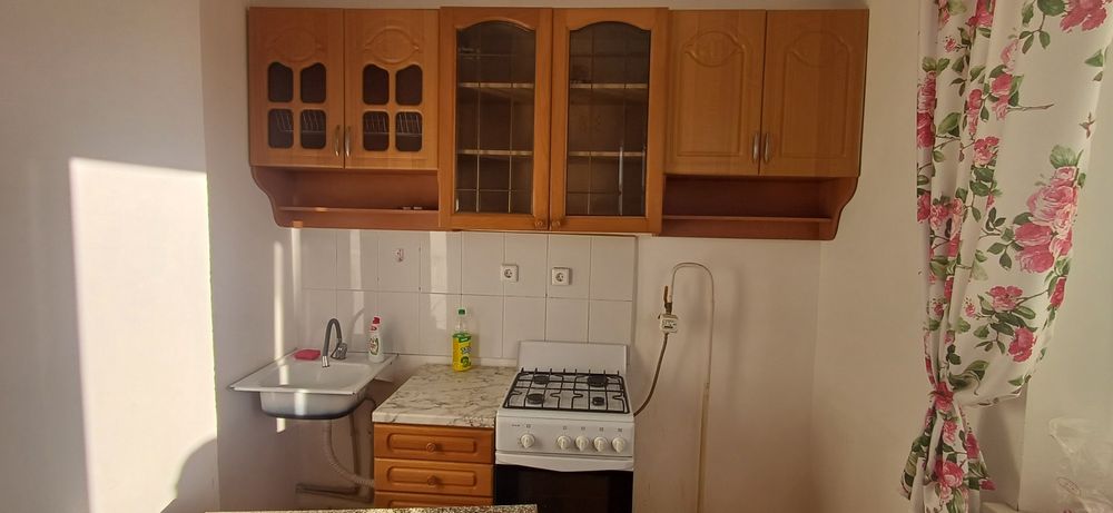 Продам Кухонный гарнитур