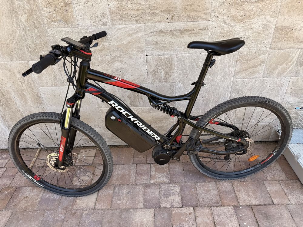 Електрически велосипед Rockrider с вграден Bafang мотор