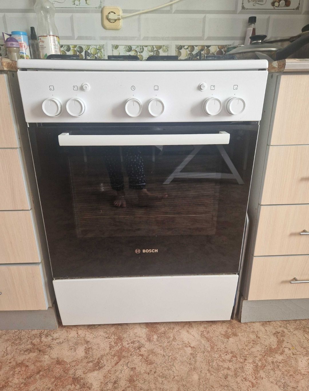Продам плиту газовую