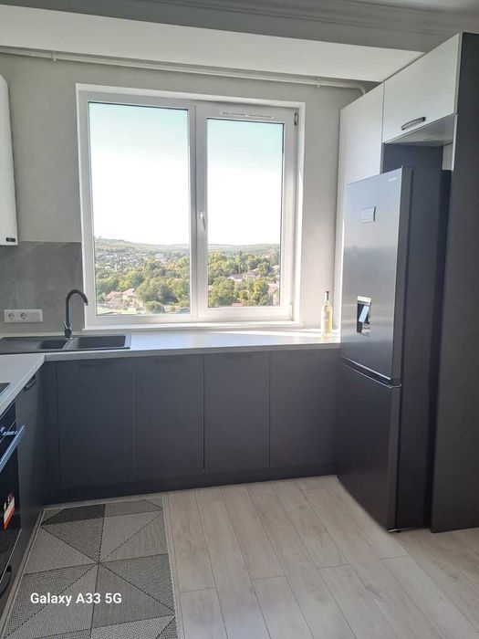 Дава се под наем Двустаен апартамент в София, Толстой - 68 кв.м за 375 € - Снимка #1