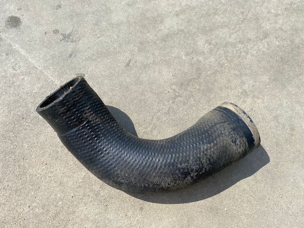 Furtun intercooler Volvo V40 1.9 2004 37870307