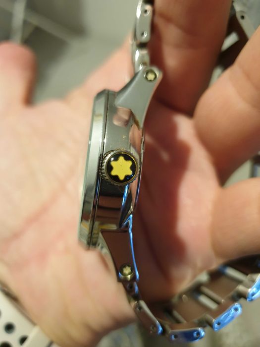 Vand ceas Montblanc si Fossil - schimb cu HDD