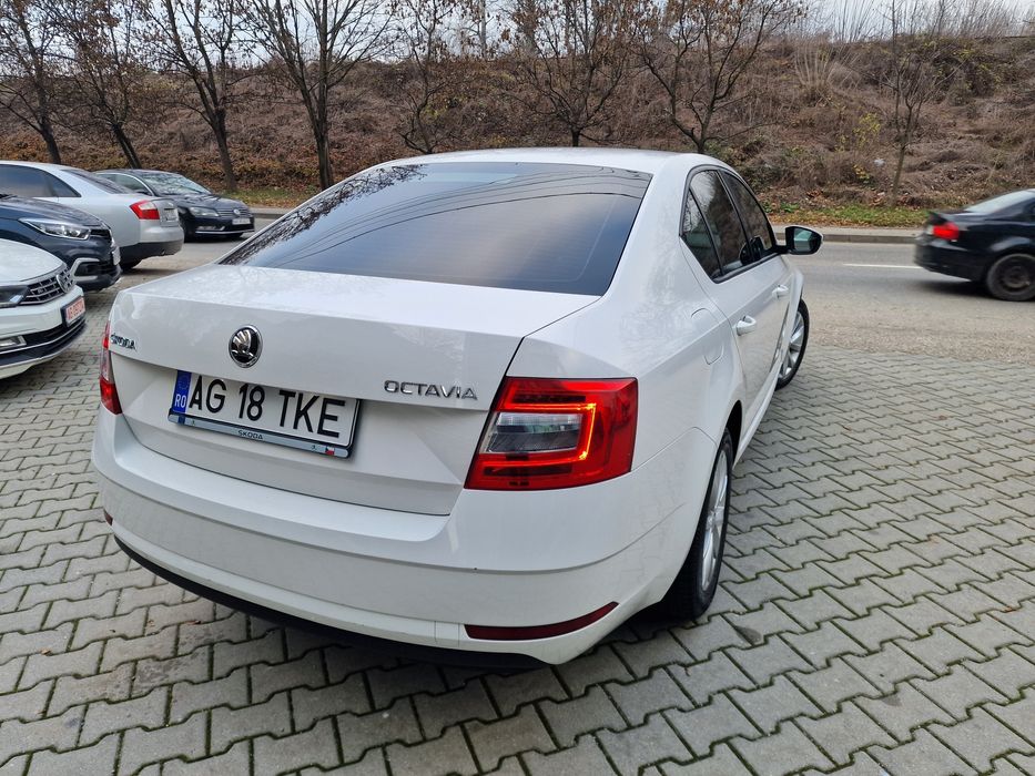 Skoda Octavia  Berlina 2017 1.0 Benzina  115cp 6+1 Viteze Km Reali