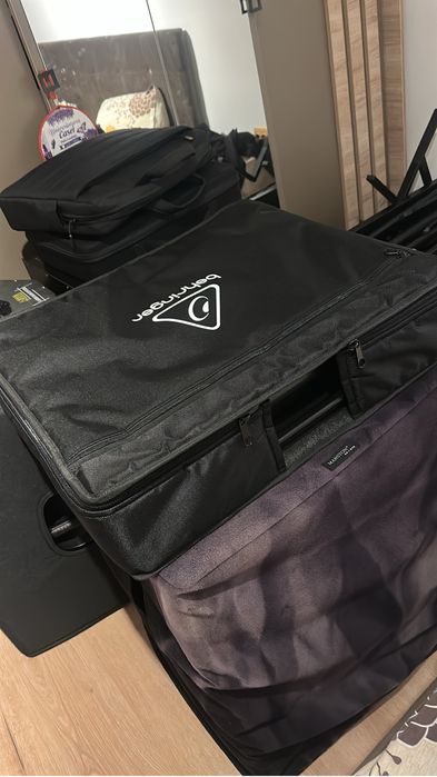 Mixer activ BEHRINGER