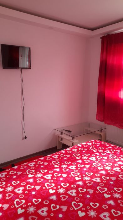 Închirieri apartamente doua camere