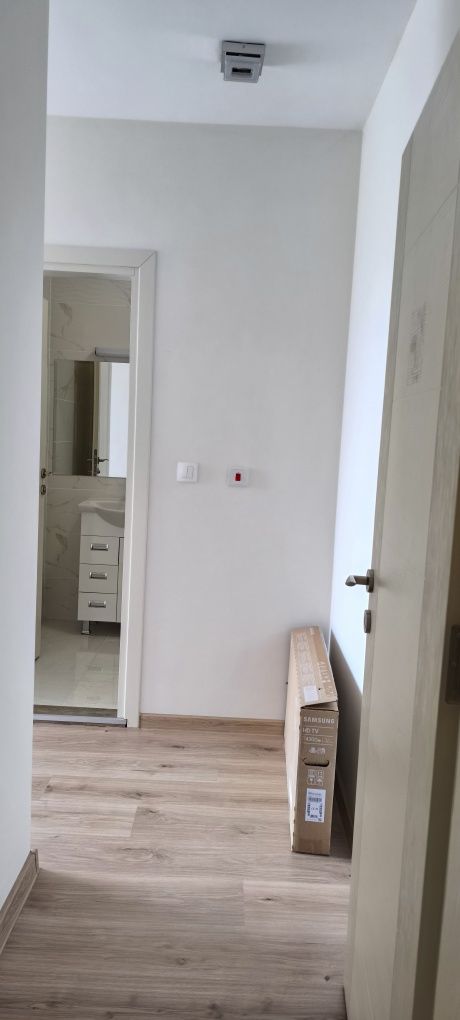 Продава се Тристаен апартамент в Пловдив, Остромила - 122 кв.м за 1394 €/кв.м - Снимка #5