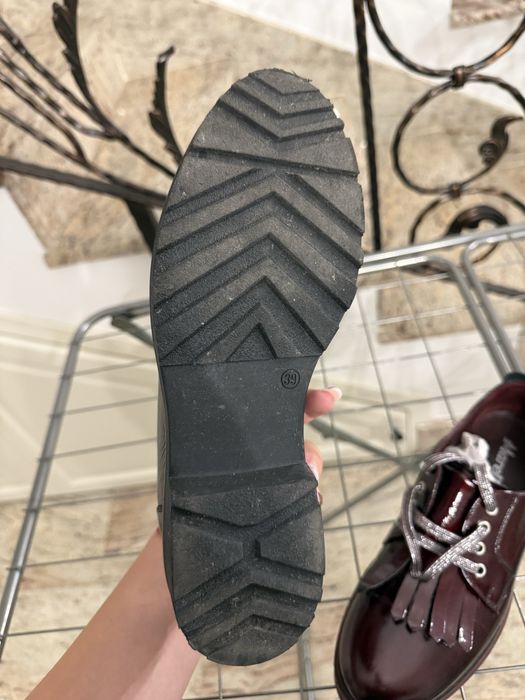 Pantofi oxford de la Marelbo