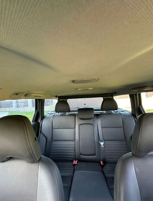 Vând Volvo v50 Intretinut