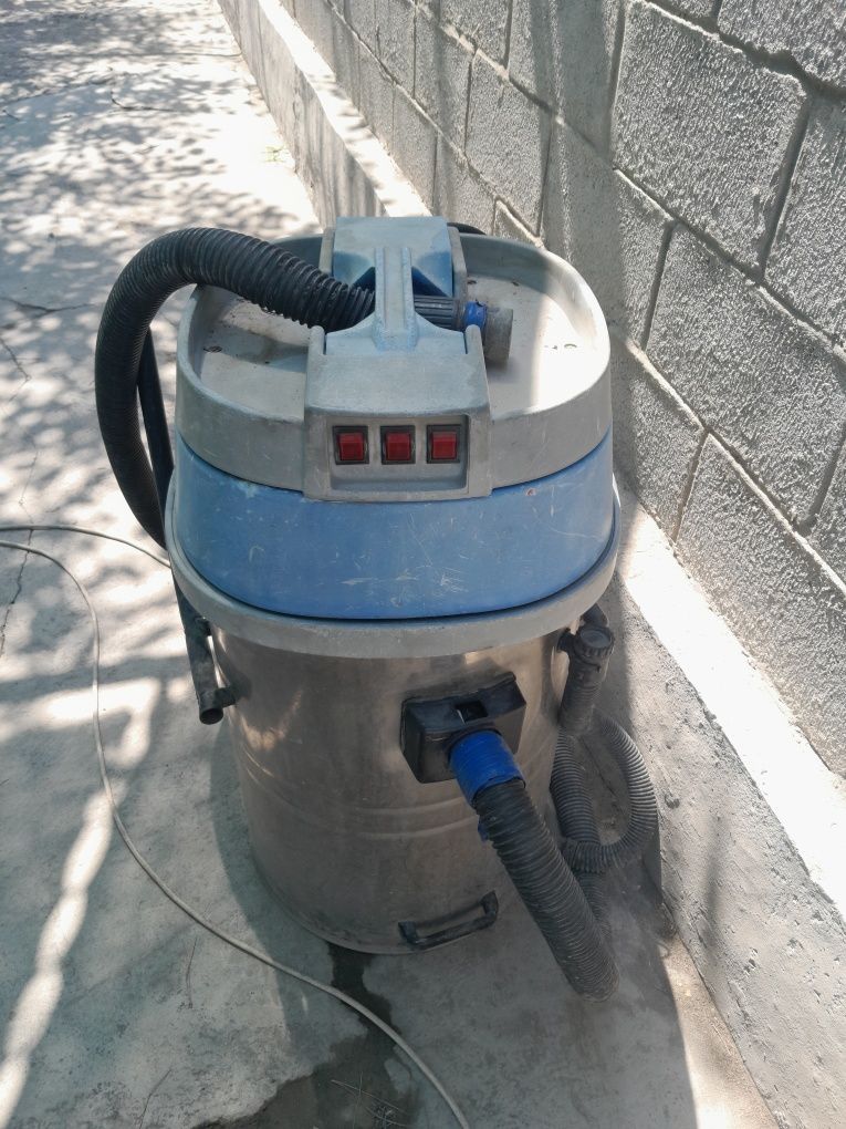 Omaks karcher davlenasi zor