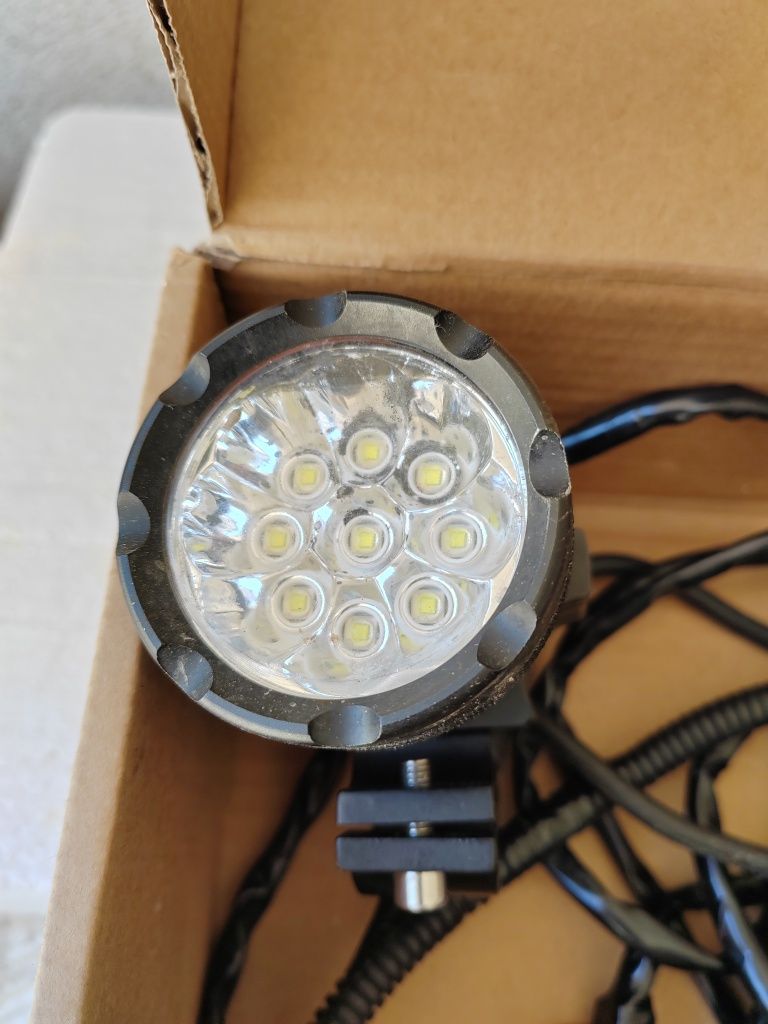 Proiectoare LED moto atv offroad