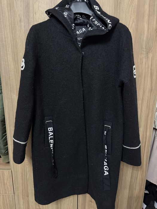 Balenciaga палто