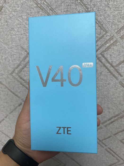 Продам ZTE V40 vita в отличном состоянии!