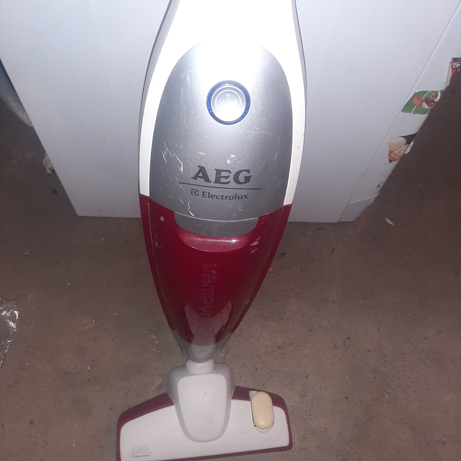 Прахосмука  AEG Elektrolux
