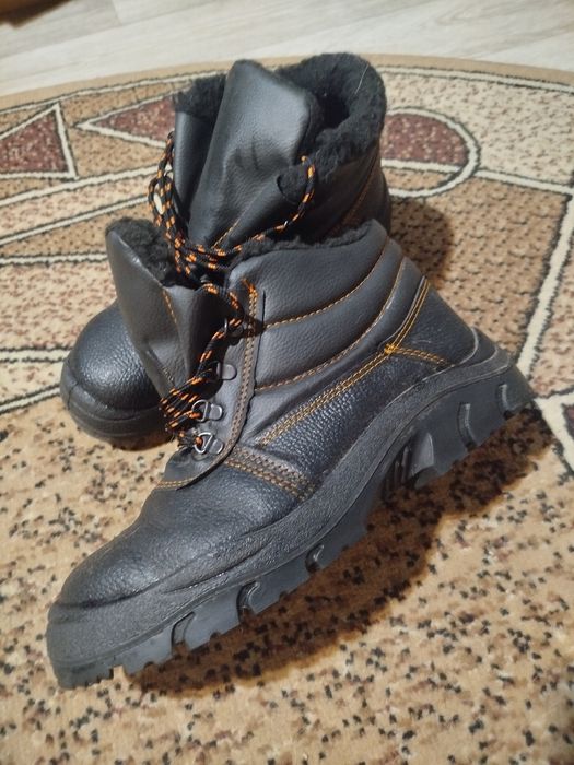 Рабочие спец ботинки