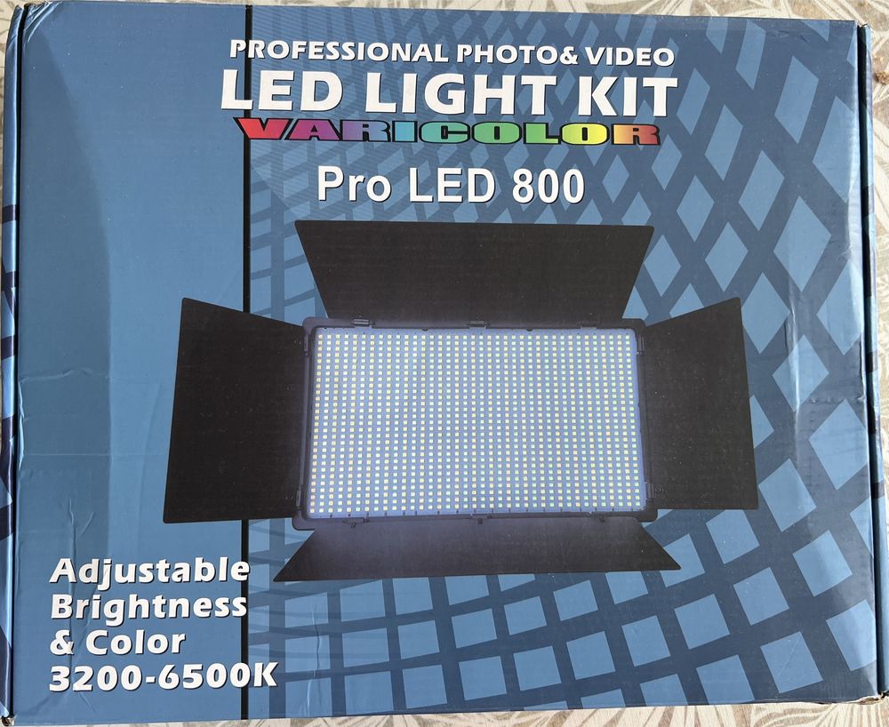 Видеосвет LED Light Kit Pro LED 800 со штативом
