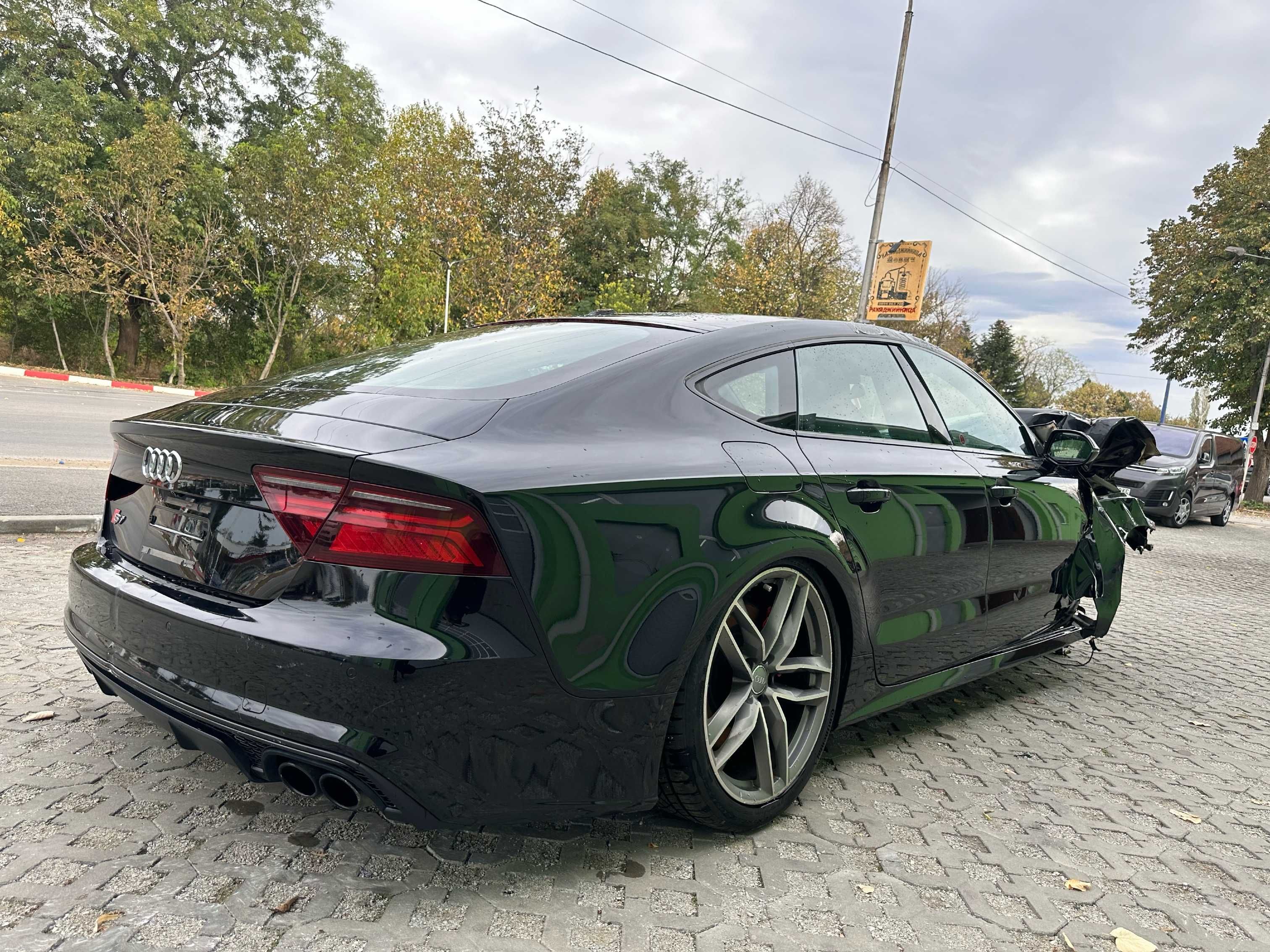 Audi S7 На Части