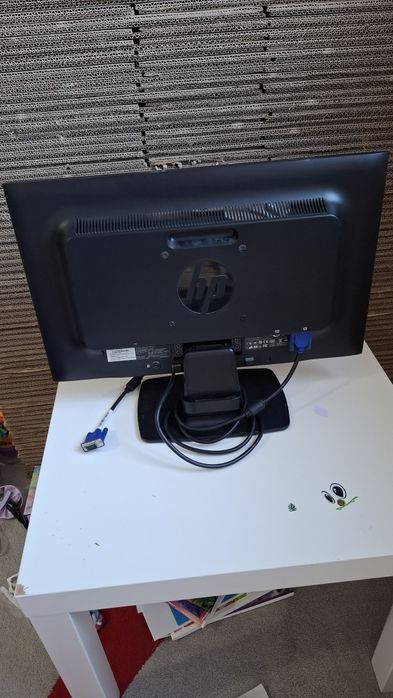 Монитор hp compaq le2002xi