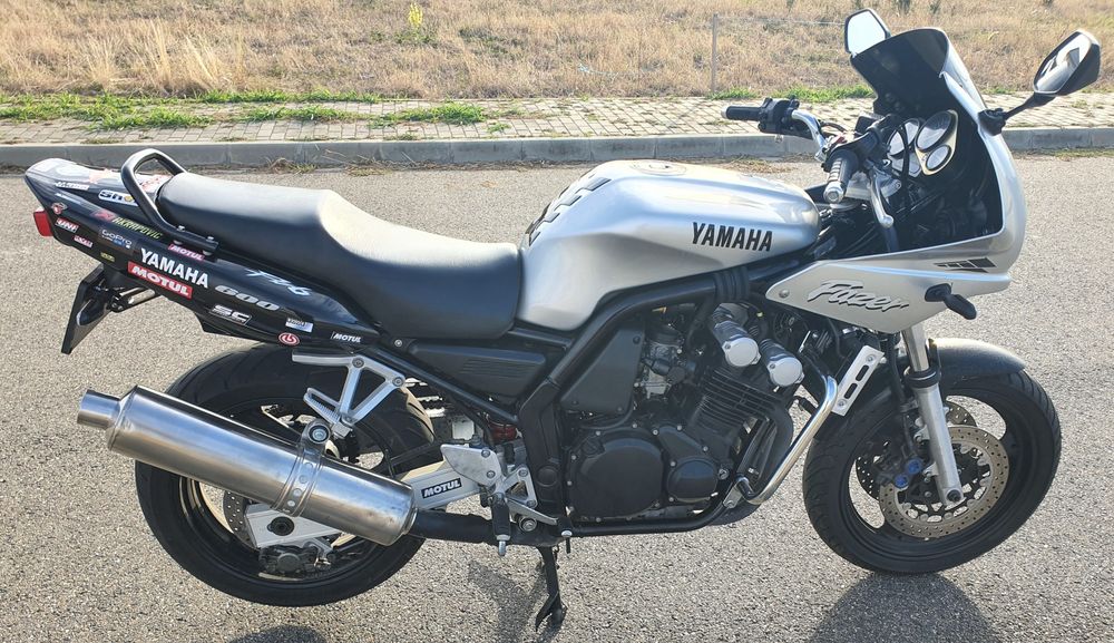 Vând Yamaha Fazer FZ6