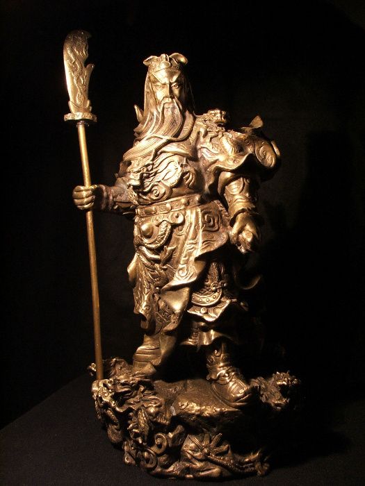Большая бронзовая статуя Гуань Юй, Китай(бог воины и процветания)