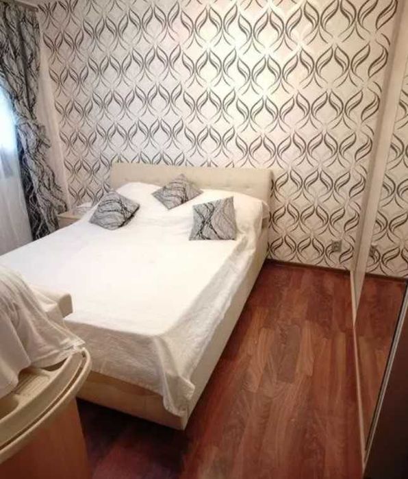 Дава се под наем Двустаен апартамент в Пловдив, Гагарин - 65 кв.м за 270.3 € - Снимка #2