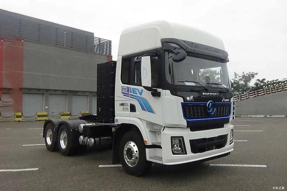 Тягач SHACMAN X5000E электрический