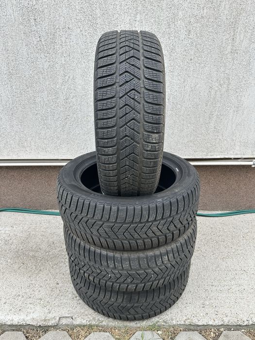 Pirelli Sottozero 3 Iarna 225/50 R18 99H - 2 Seturi