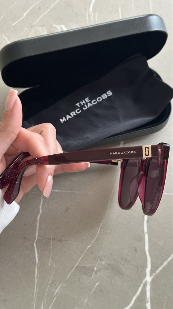 Оригинални дамски слънчеви очила на марката The Marc Jacobs