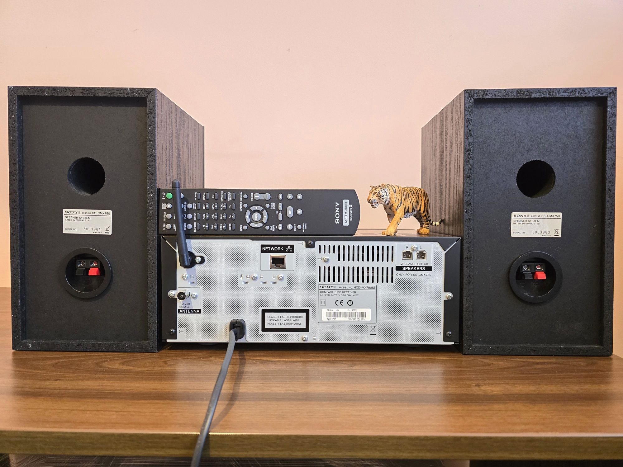 Sony CMT-MX700Ni. Capodoperă audio. Ca nou. Preț fix !
