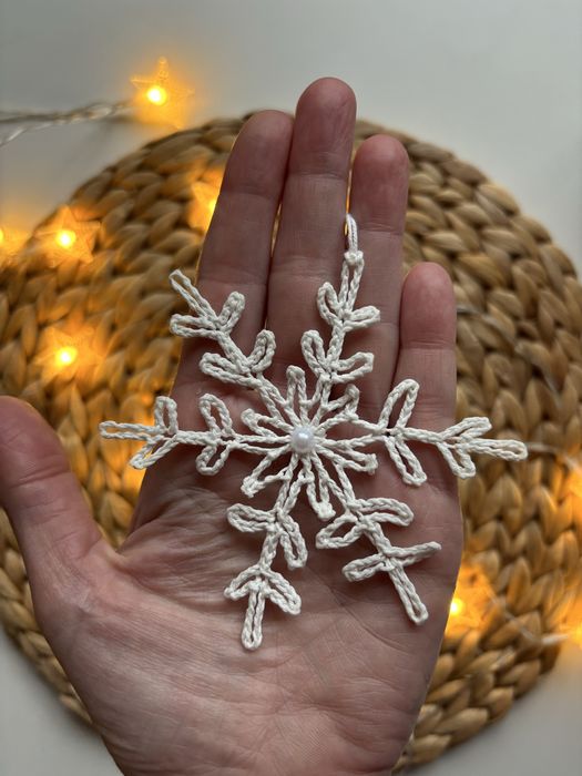 Ръчно изработена коледна украса