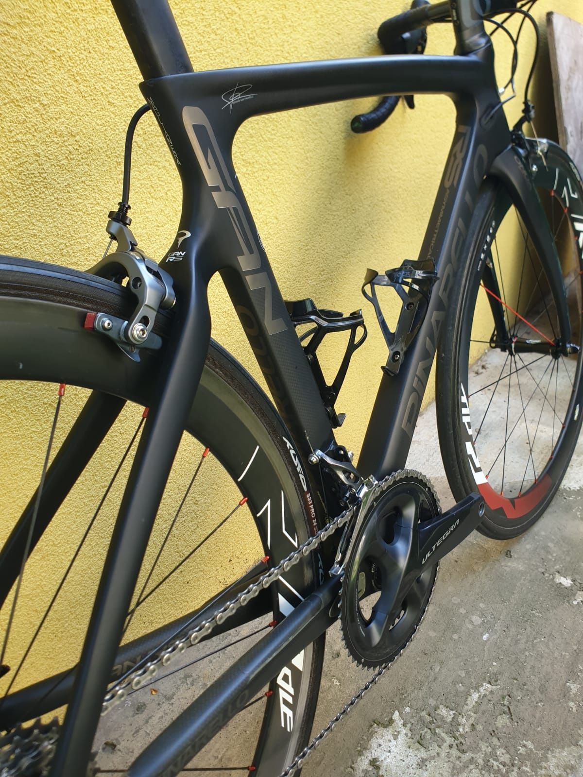 Cursiera/bicicleta carbon PINARELLO GAN /ultegra/roti carbon