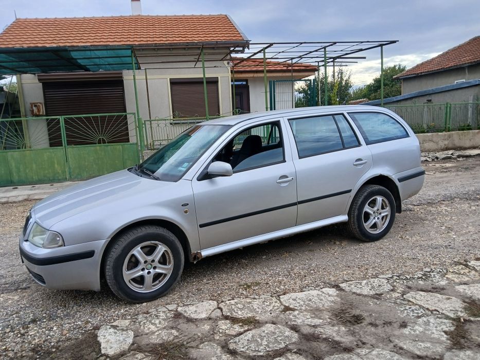 Skoda  Octavia 2003