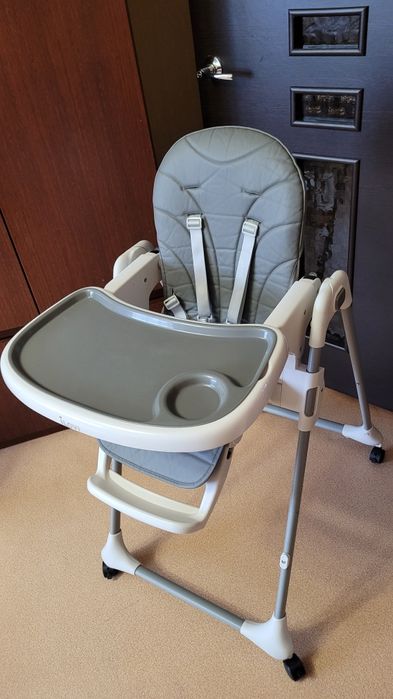 Продам детский стульчик для кормления