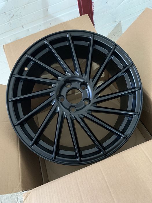 Jante model Vossen Black R17 - R20 5x112 BMW Mercedes Audi Volkswagen