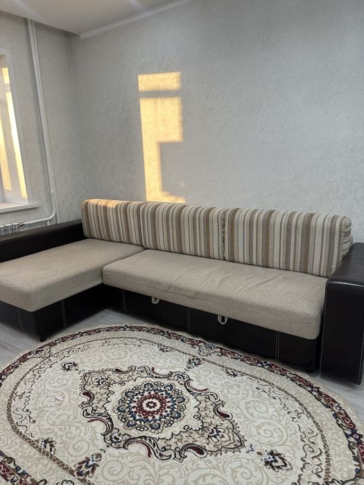 Продам срочно диван