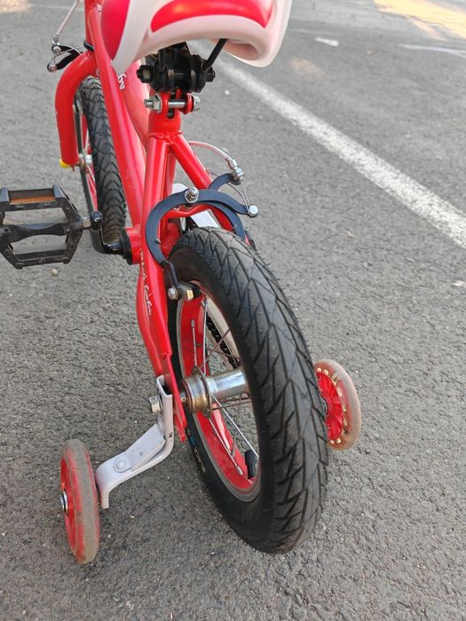 Bicicleta pentru copii, in stare excelenta.