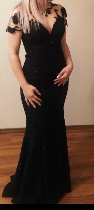 Черна официална бална  рокля .Шита по поръчка .