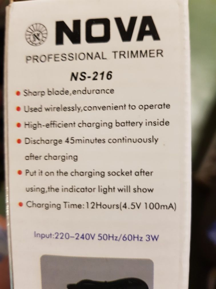 Trimmer pentru tuns par si barba