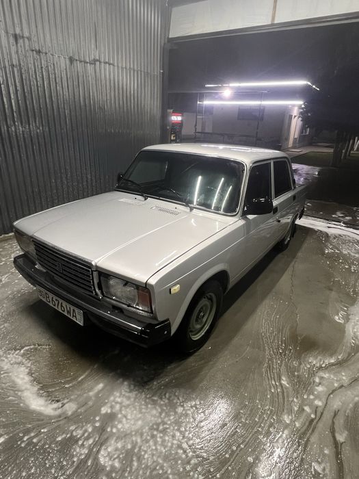 vaz 2107 Sotiladi 2011