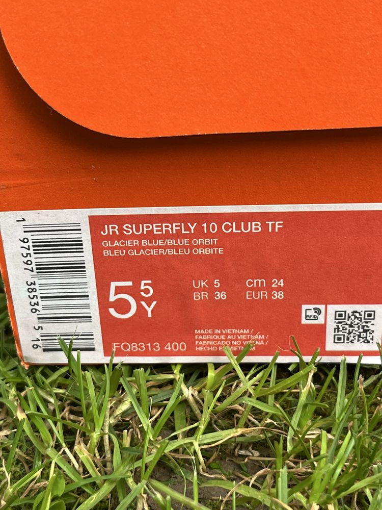 Mercuriale pentru sintetic jr superfly 10 club TF purtate o data