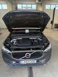 Volvo XC60 B4 MHEV Momentum ,2 l mild hybrid, 2wd