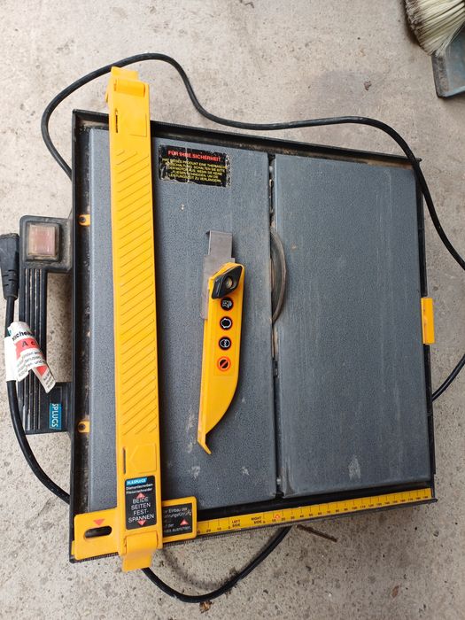 Настолен циркуляр