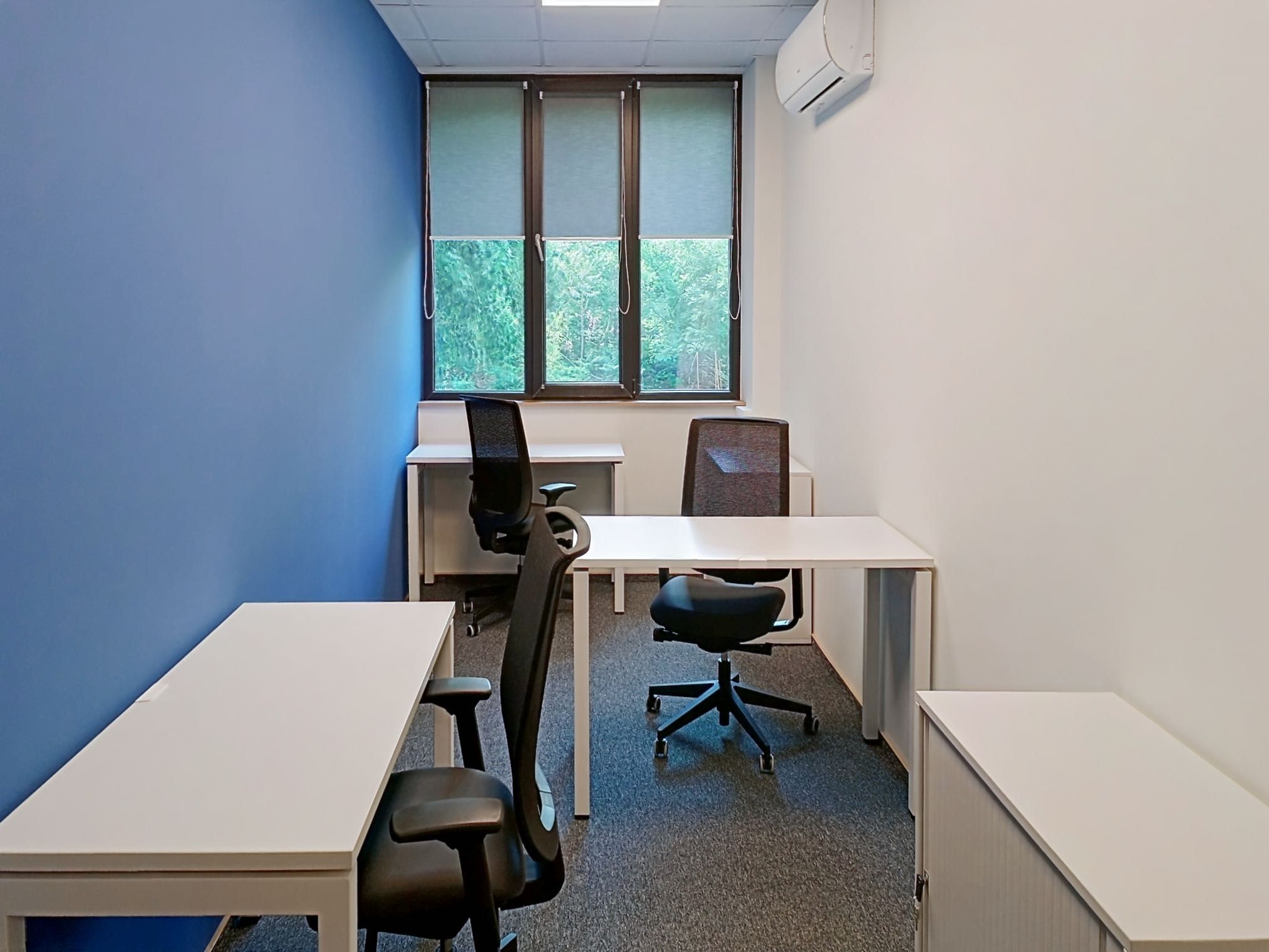 Самостоятелно офис пространство за 3-4 души в Regus Flavia