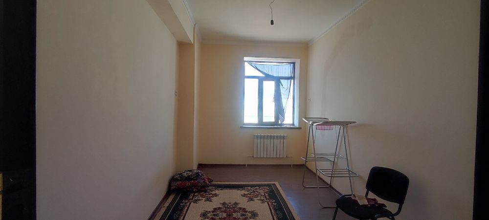 Сдаётся 2х ком квартира 
на 5 этаже 
Ор: паспортный стол 
2 300,000