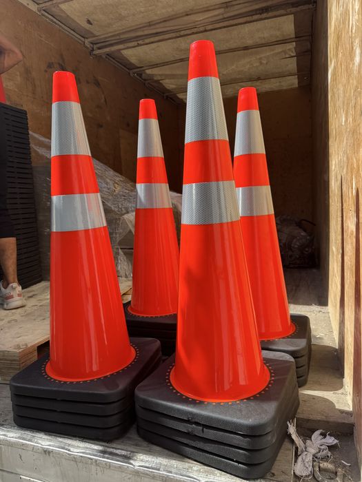 дорожный конус из PVC 90см