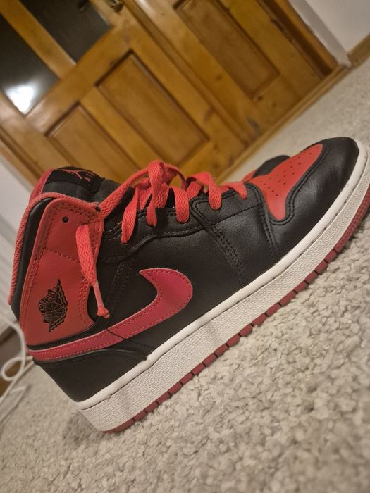 Adidasi nike numarul 40