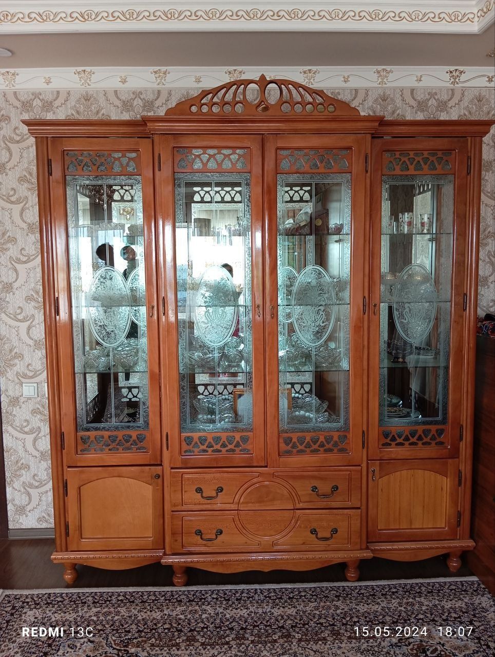 Продаётся горга для гостиной
