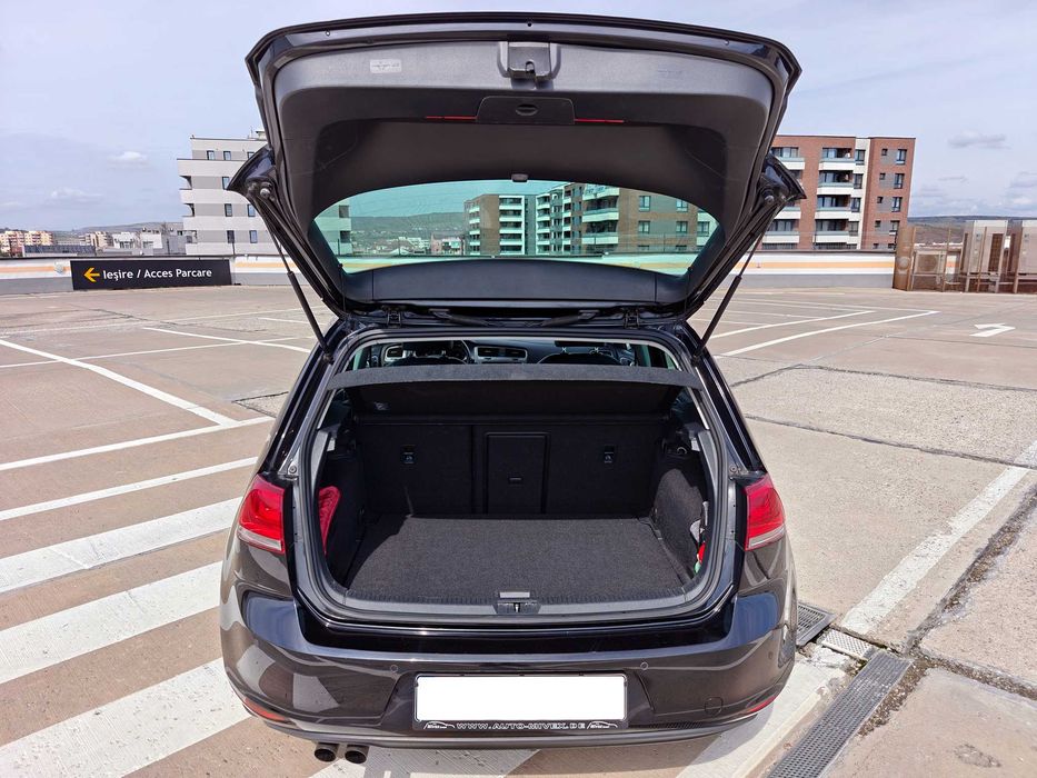 Volkswagen Golf 2.0 TDI (150cp), DSG, 2014