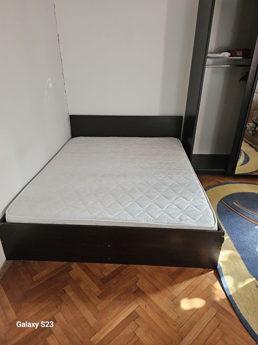 Vând pat 200×160 cm cu saltea